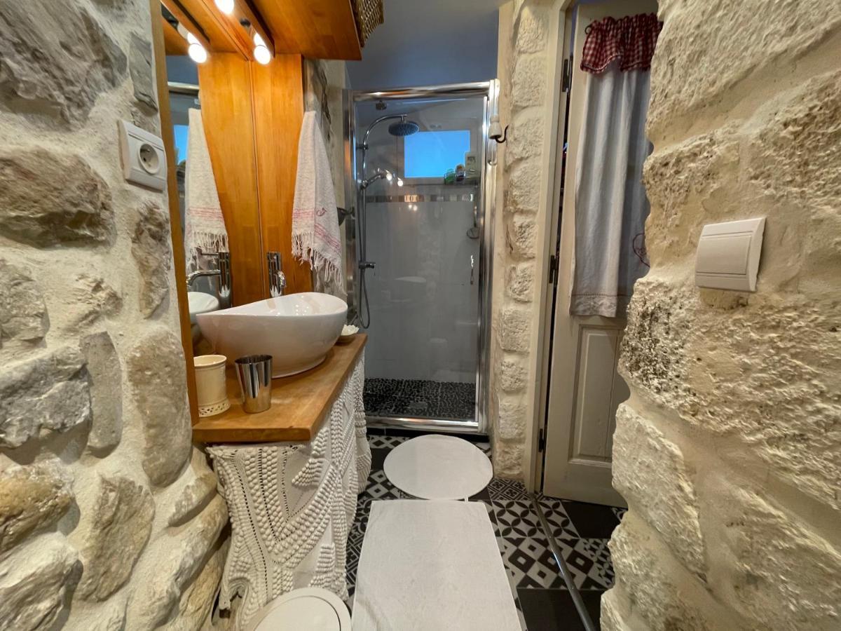 Le Duplex De Lapparan Saint-Drezery Экстерьер фото